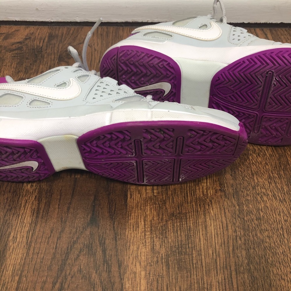 Nike Air Tennis 🎾 Shoes - Picture 6 of 8